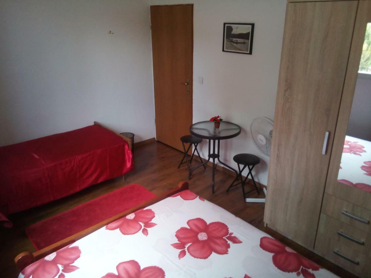 B&B Curica Doma Donje Polje Екстер'єр фото